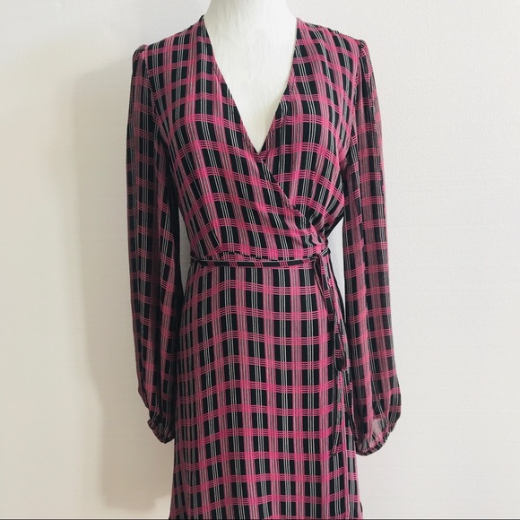 🆕 NEW WITH TAG GANNI Checked mini wrap dress size FR 38 is equivalent to… - Picture 5 of 15